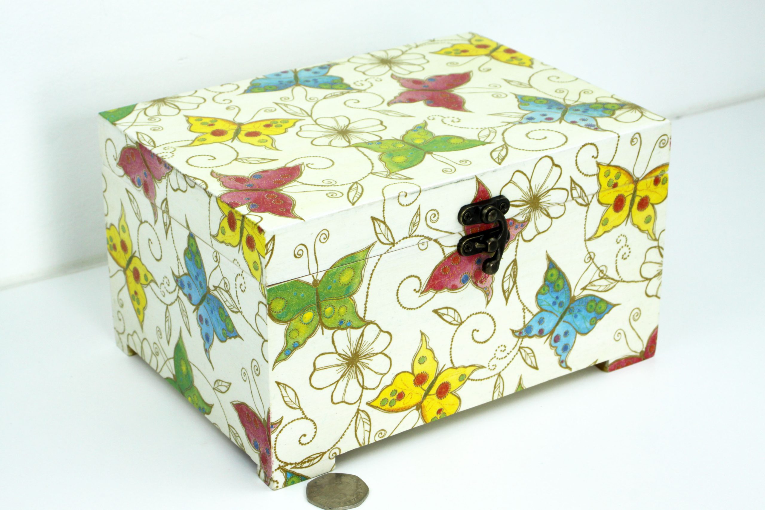 Wood handmade keepsake jewellery, memories, photo box, Butterfly, Flowers design, Lined