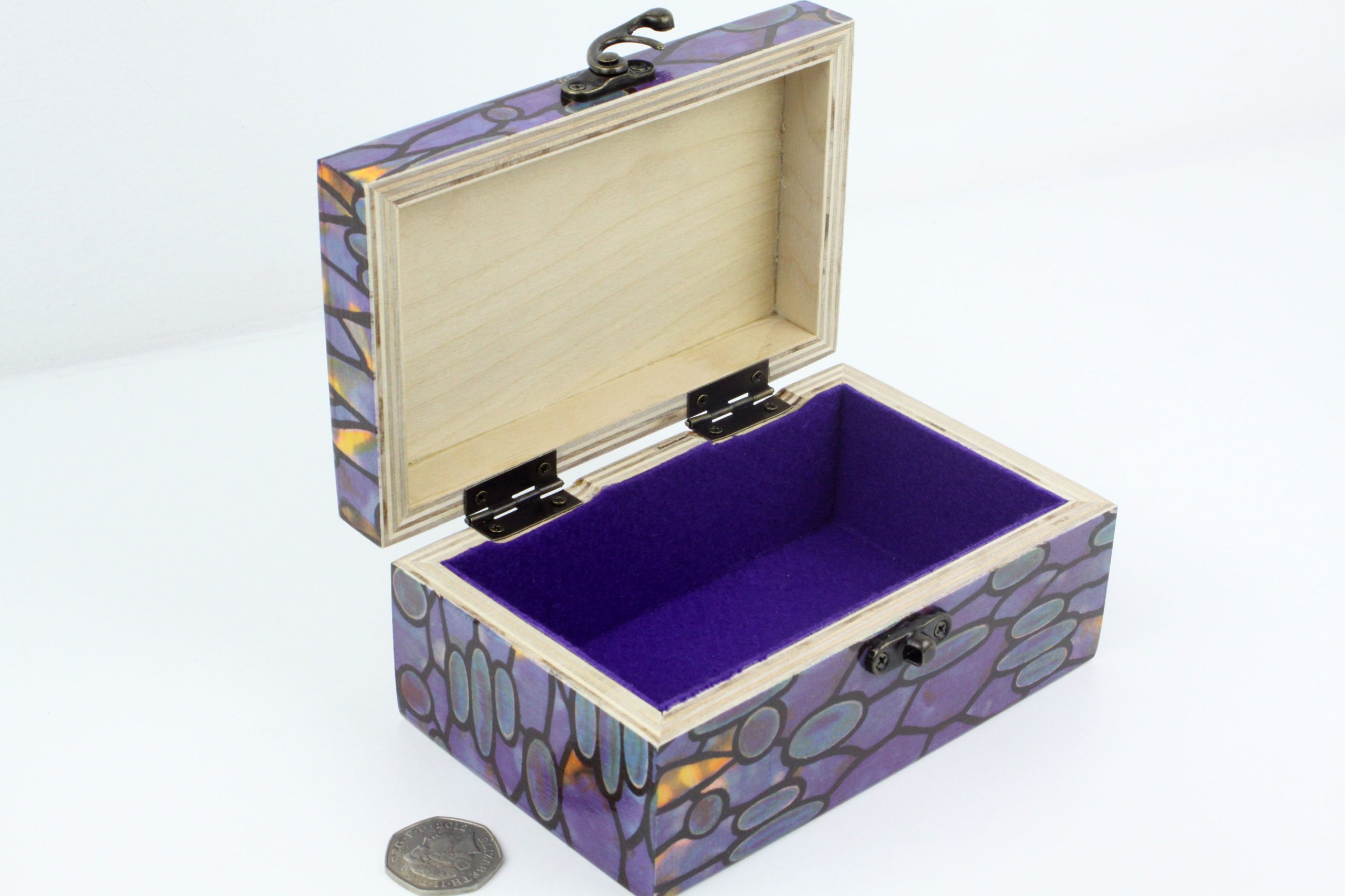 Wood handmade keepsake jewellery, memories, card box, Dragonfly, 3D style, Wildlife, Purple lined