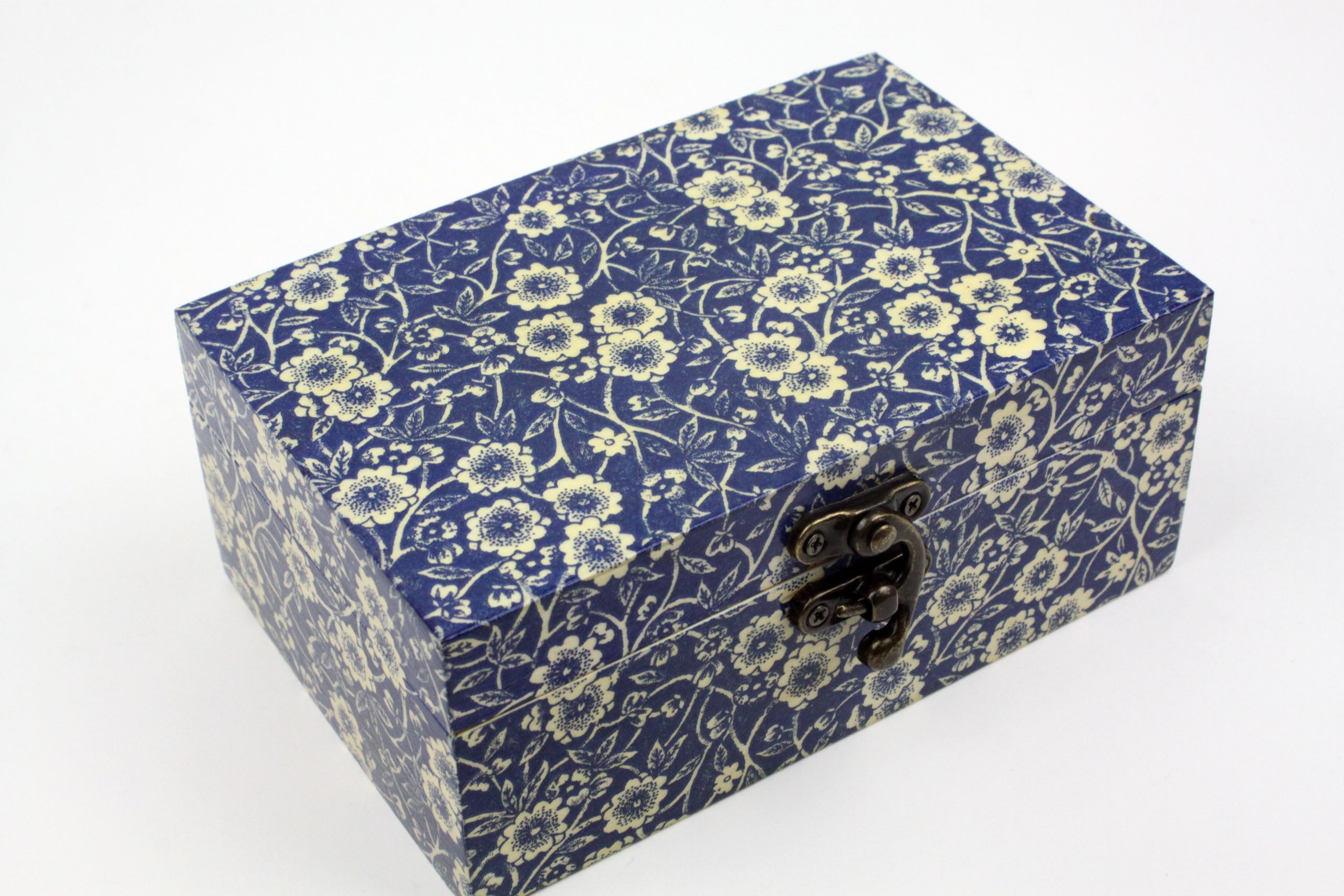 Wood handmade keepsake jewellery, memories, card box, Blue and white Flowers design, Blue lined