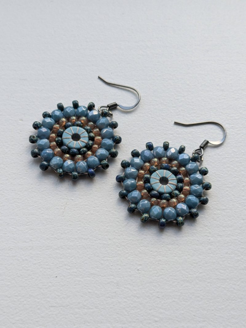 Ferris Wheel Earrings - handcrafted round dangle seed bead / beaded earrings - Mid Blue Mix