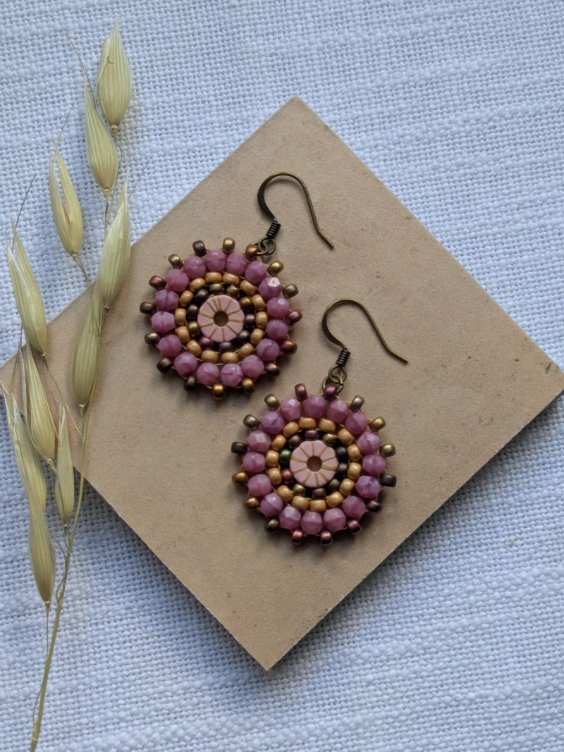 Ferris Wheel Earrings - handcrafted round dangle seed bead / beaded earrings - Mid Pink Mix