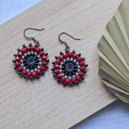 Ferris Wheel Earrings - handcrafted round dangle seed bead / beaded earrings - Red Mix