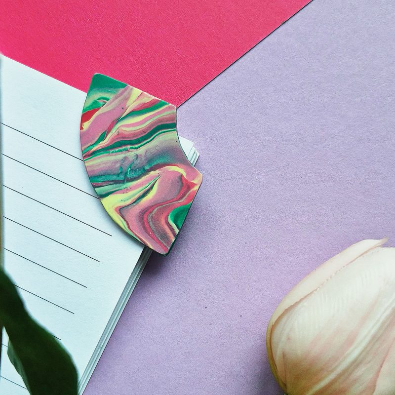 Corner Bookmark, Green with Vanilla-Pink Little Heart, Polymer Clay Bookmark