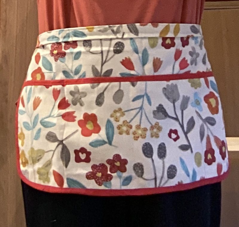 Quality Floral Fabric Handmade Waist Half Apron Tie Fastening Lined 3 Pockets
