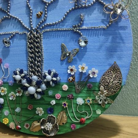 'In the Garden' Vintage and New Jewellery and Gems. 10 inch