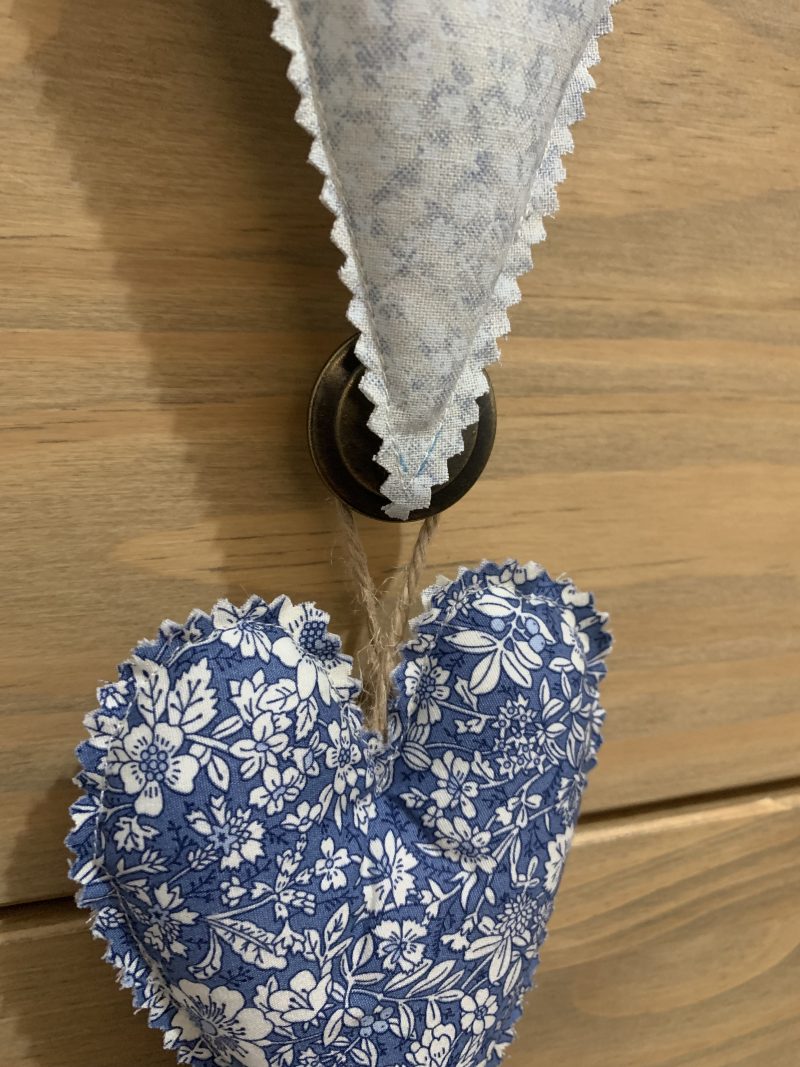Rustic Floral Hanging Heart Trio - Set of 3 Decorative Fabric Ornaments 'Amélie' - Letterbox Gift