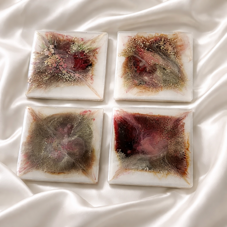 Aurora Burst Resin Coaster Set – Abstract Floral Explosion Coasters (Set of 4)