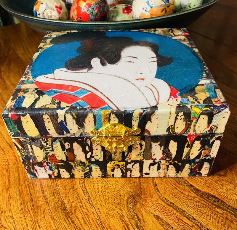 Japanese Collection: Japanese face print” Découpage Wooden box
