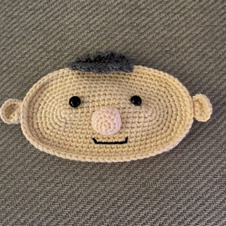 Crochet glasses mat