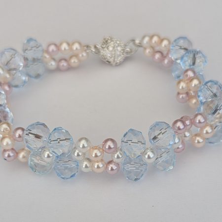 Pastel Floral Crystal & Pearl Beaded Bracelet