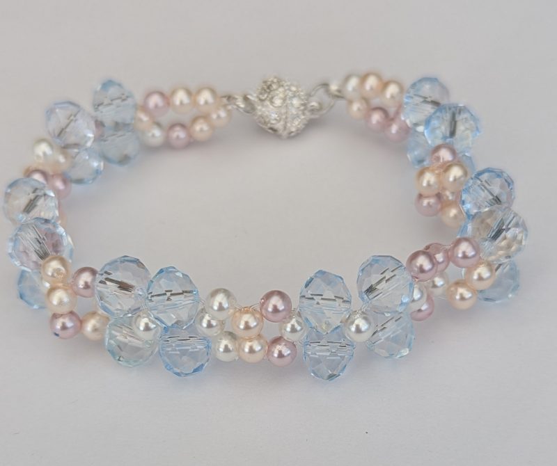 Pastel Floral Crystal & Pearl Beaded Bracelet