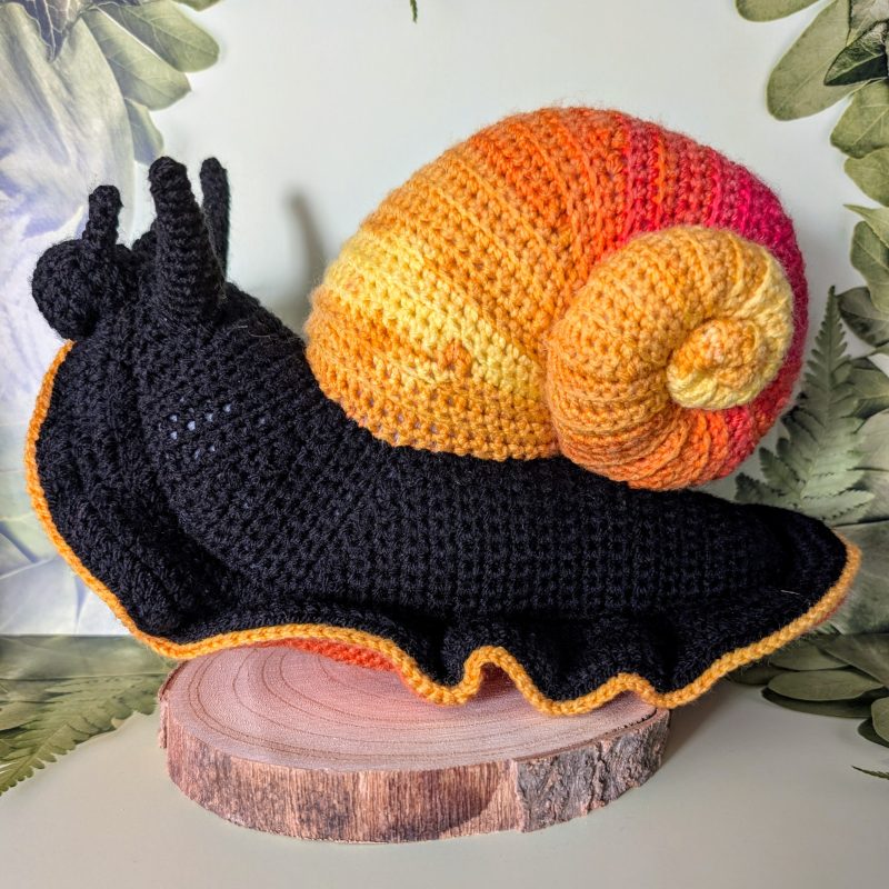Enchanted Woodland Fire Snail - 3 sizes