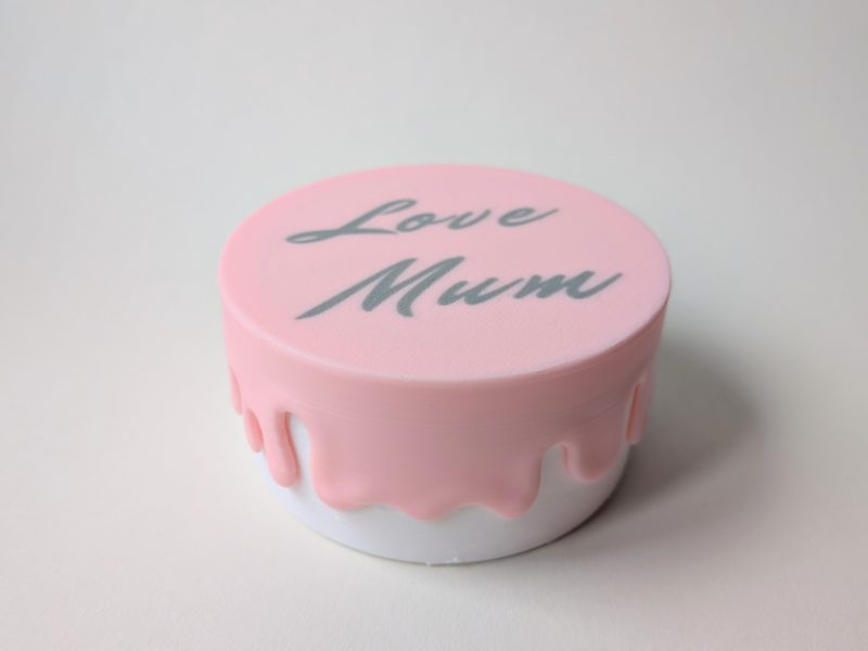 “Love Mum” 3D Printed Pink Drip Cake Container Unique Gift Jewelry & Trinket Box Perfect for Mother's Day