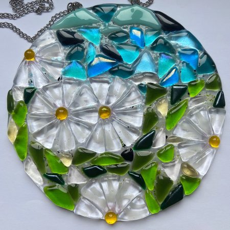 Fused glass daisy inspired suncatcher