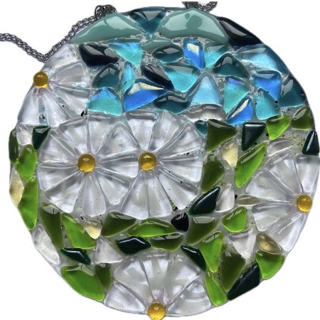 Fused glass daisy inspired suncatcher