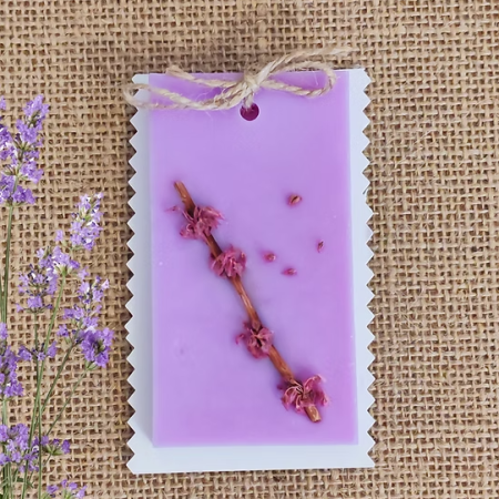 Lavender Soy Wax Wardrobe Freshener – natural scented wardrobe