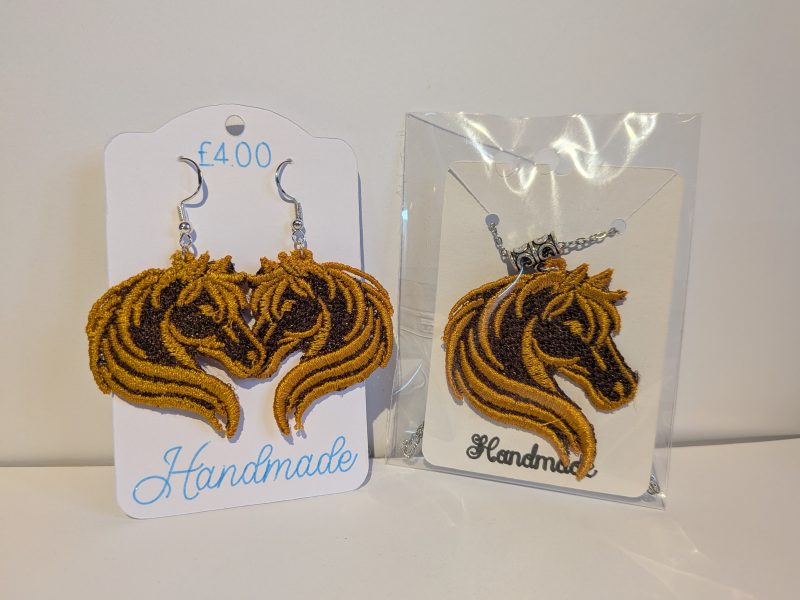 Embroidered horse set