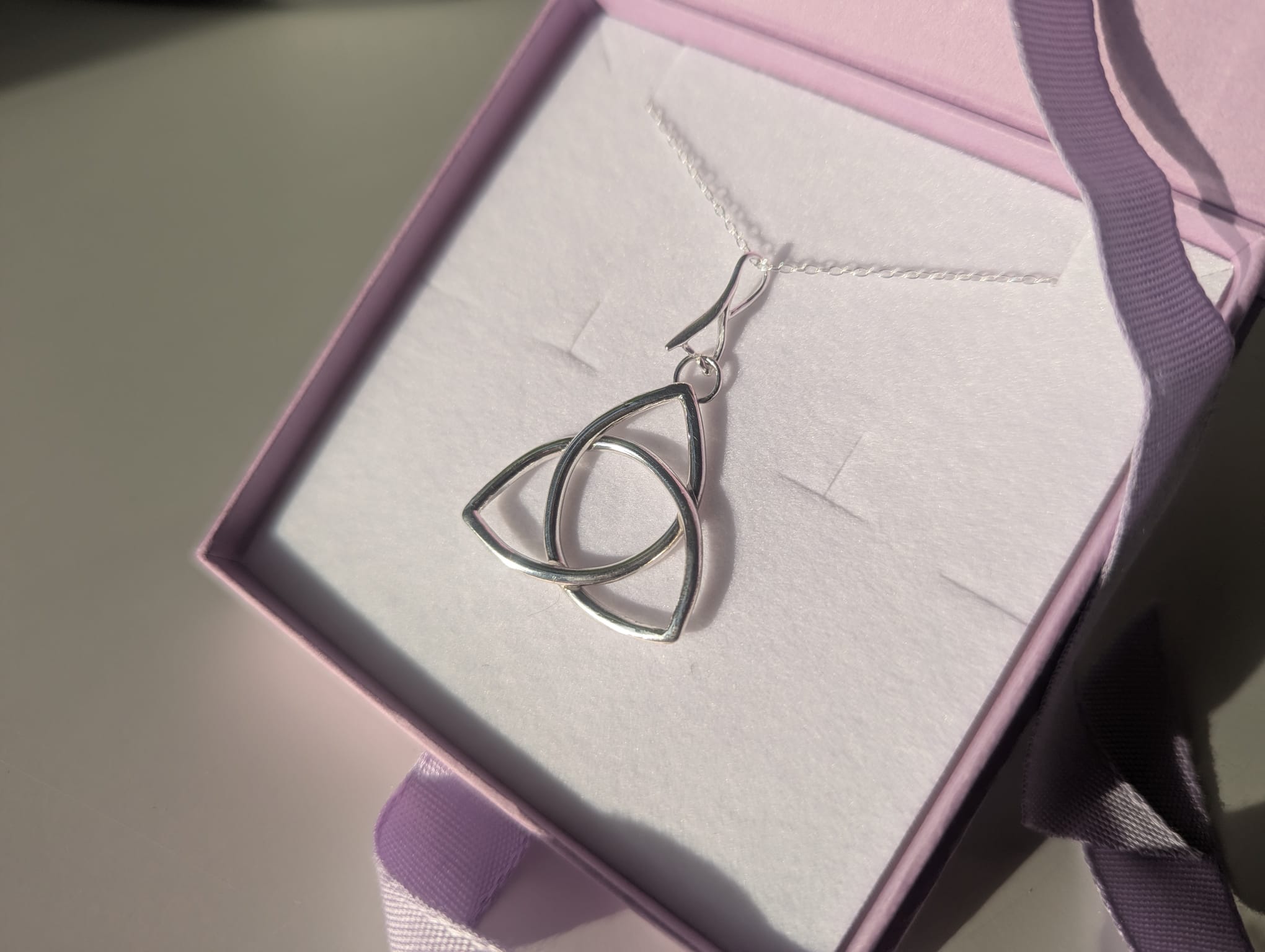 Sterling Silver Celtic Knot Triquetra Pendant