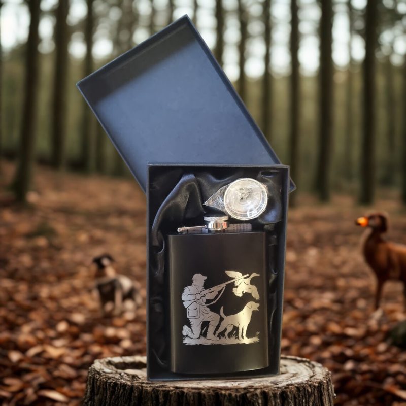 Engraved Black Hip Flask 8oz - Pheasant