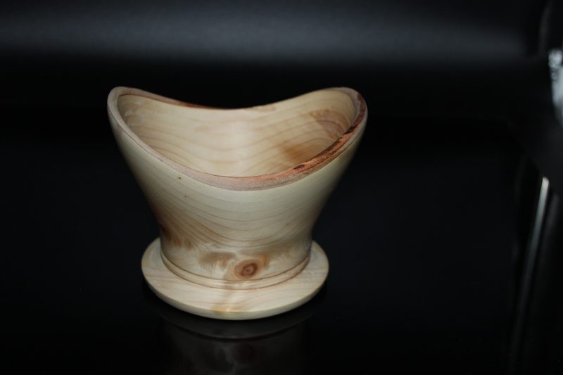 Cedar Wavey Pot - Natural Edge