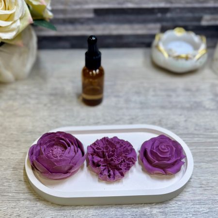 Peony, carnation and rose essential oil diffuser set with tray| Handcrafted special gift for her.