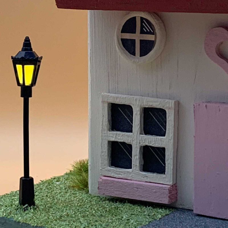 Handmade wooden Shell Cottage ornament - Deluxe edition with working lamp