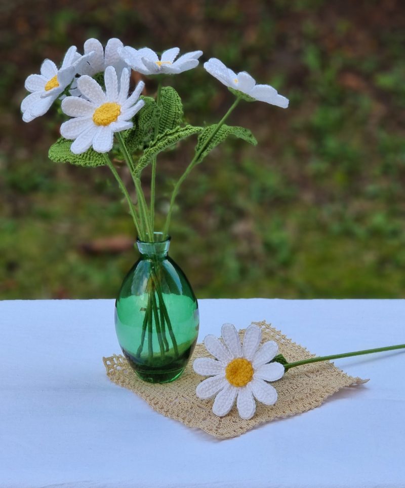 Handmade Daisy Flower Bouquet (6 Pieces) – Cute Home Décor