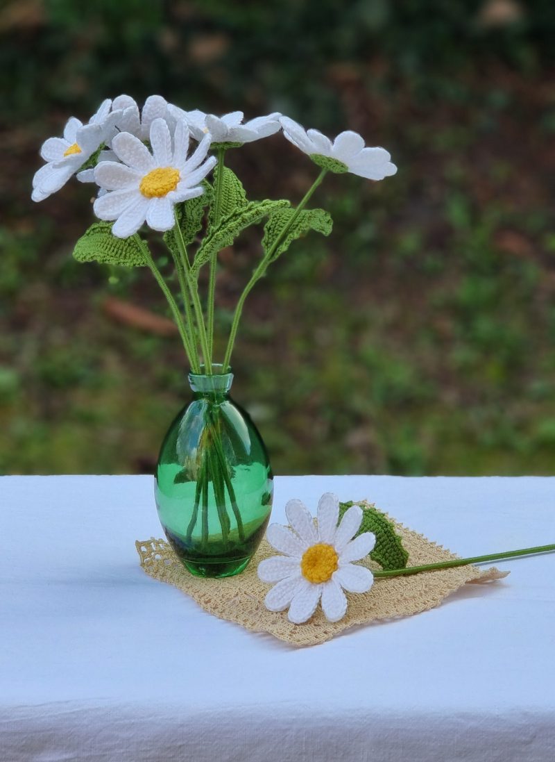 Handmade Daisy Flower Bouquet (6 Pieces) – Cute Home Décor