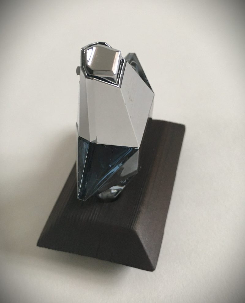 Stand for Mugler Angel perfume (25ml)