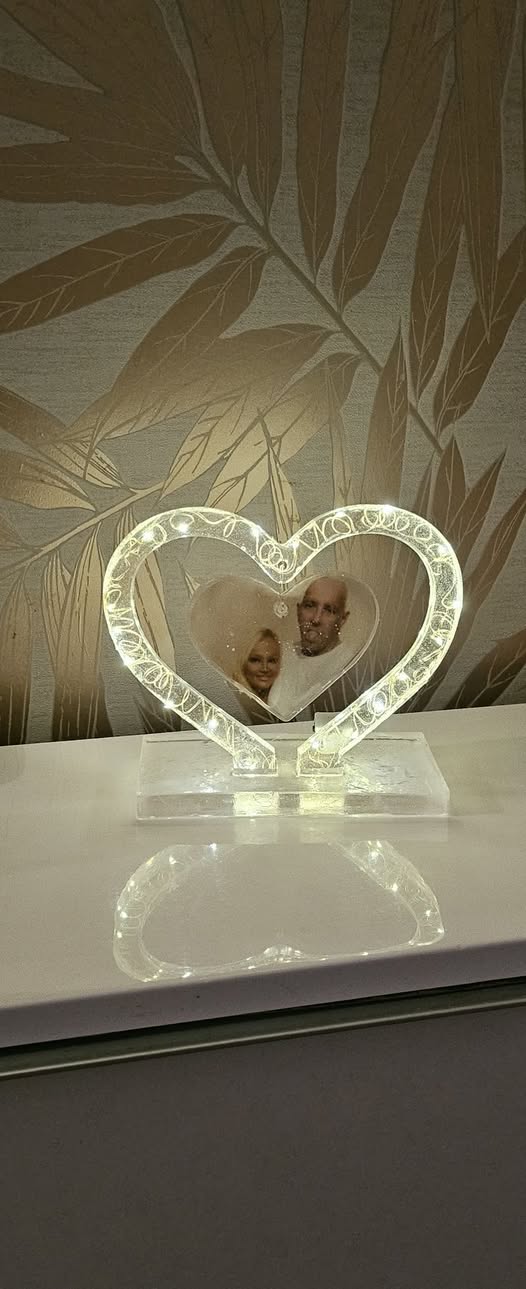 personalised illuminated heart keepsake