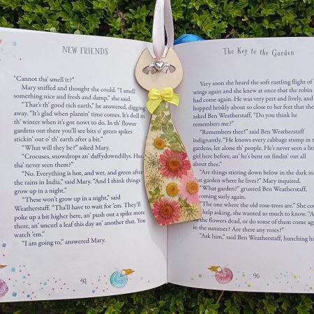 Handmade Natural Wood & Real Floral Bookmark