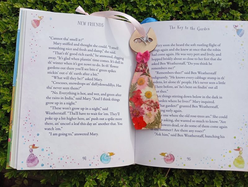 Handmade Natural Wood & Real Floral Bookmark