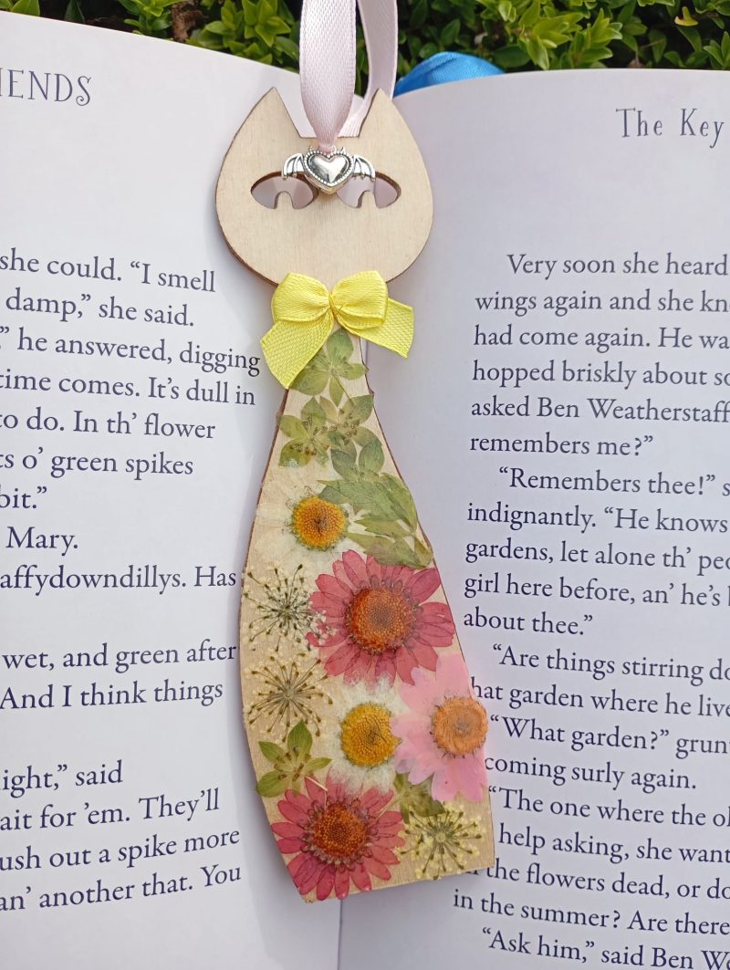 Handmade Natural Wood & Real Floral Bookmark