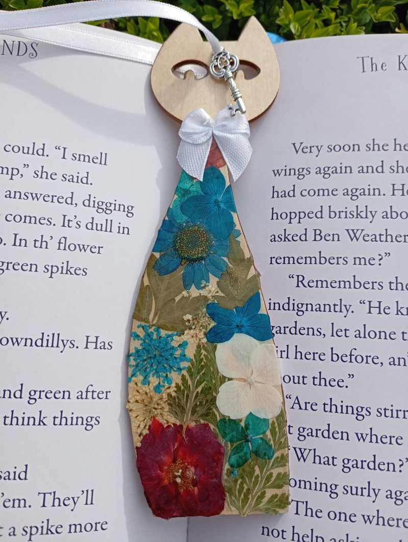 Handmade Natural Wood & Real Floral Bookmark