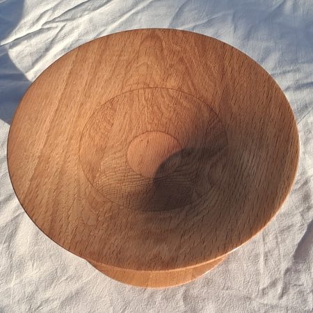 Platter on pedestal