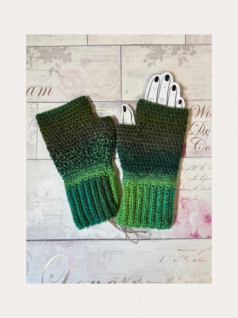 Crocheted Fingerless Gloves / Mittens