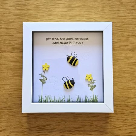 Presents for Bee lovers l Bee pebble art picture