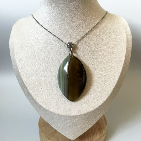 Agate Pendant Necklace • Stainless Steel Chain