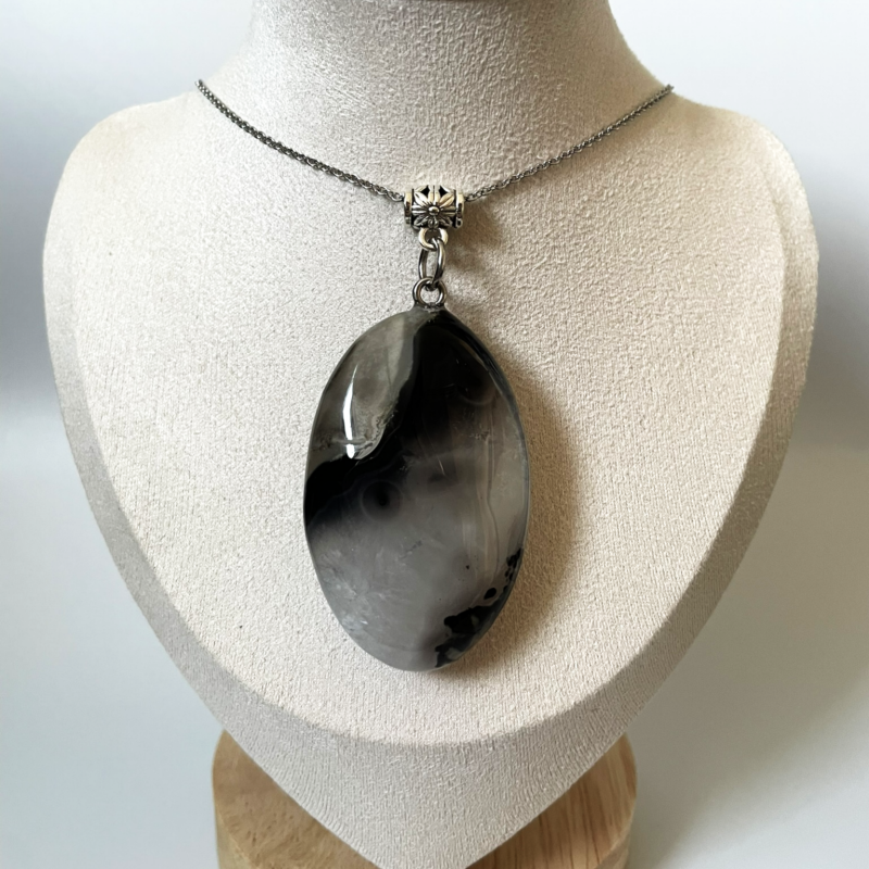 UV Reactive Agate Pendant Necklace • Stainless Steel Chain