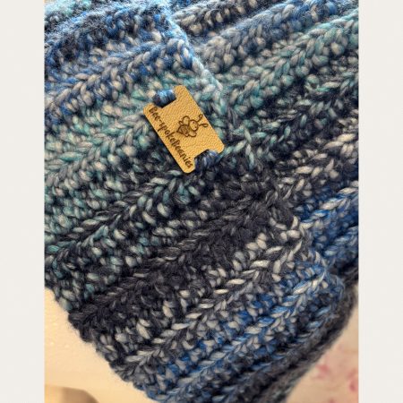 Crocheted Pom Pom Hat - Unisex