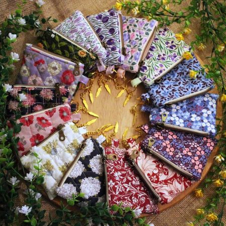 Quilted Floral Zipper Pouch • Small Handmade Coin Purse