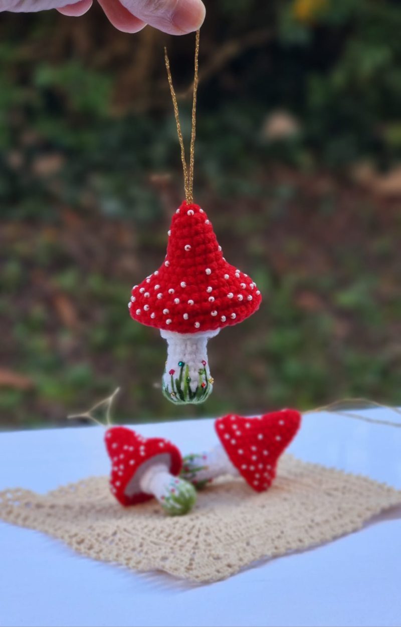Whimsical Hanging Toadstool – Handmade Crochet Red Mushroom Decor with Beads & Embroidery
