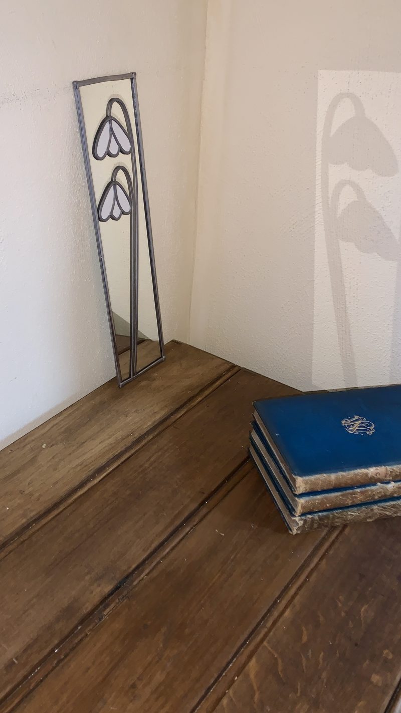 Stained glass effect Mirrir with Art Nouveau Snowdrops