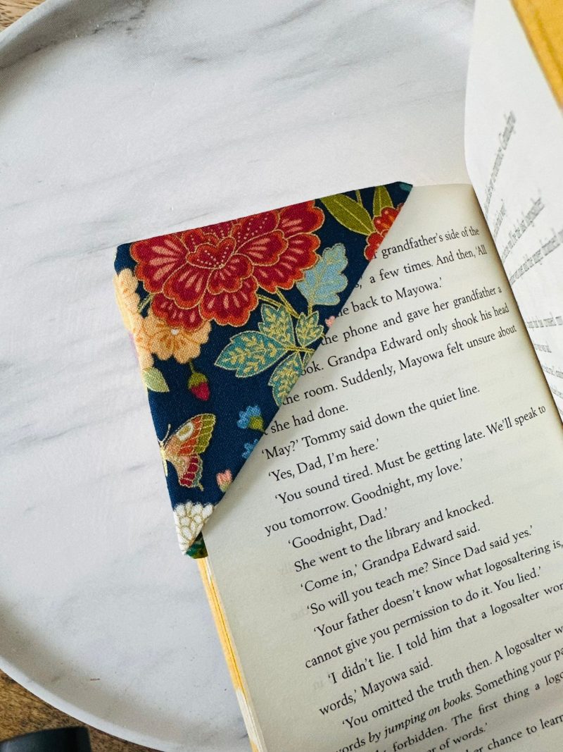 Fabric Corner Bookmark, Japanese Floral Print, Origami Page Marker, Books Lover Gift