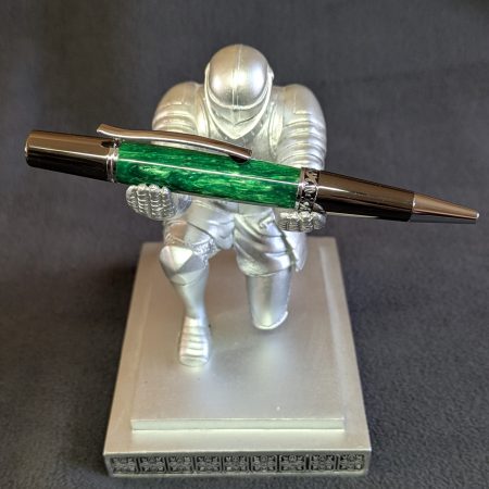 Handmade Zeta Style pen in green acrylic