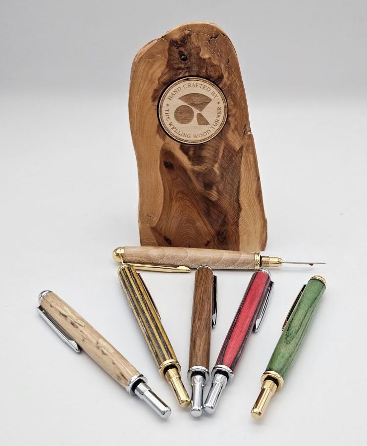 Picture of seam Ripper and Woodturning logo