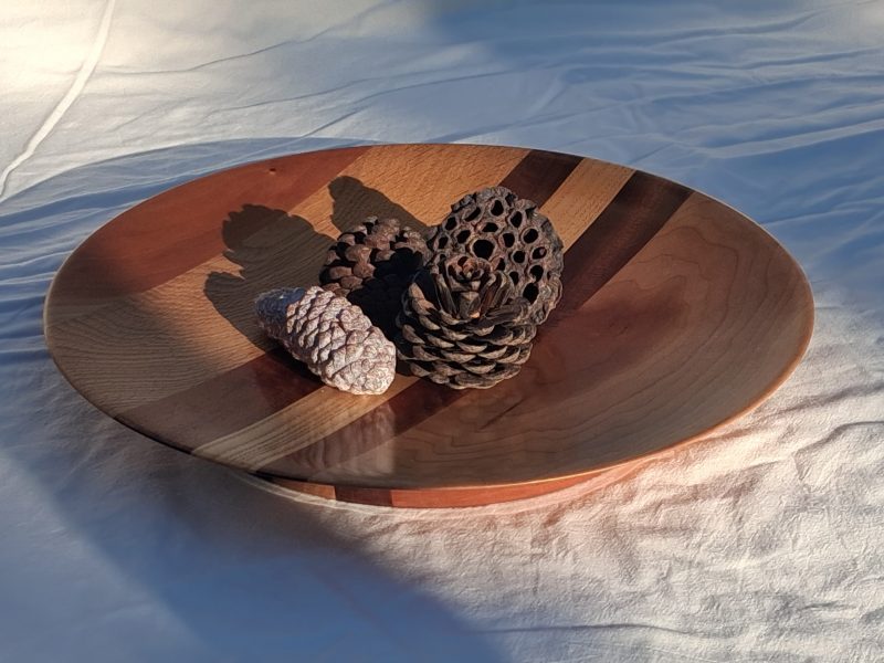 Jointed wood sculptured platter
