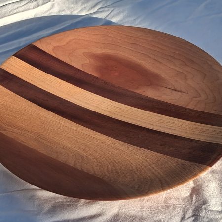 Jointed wood sculptured platter