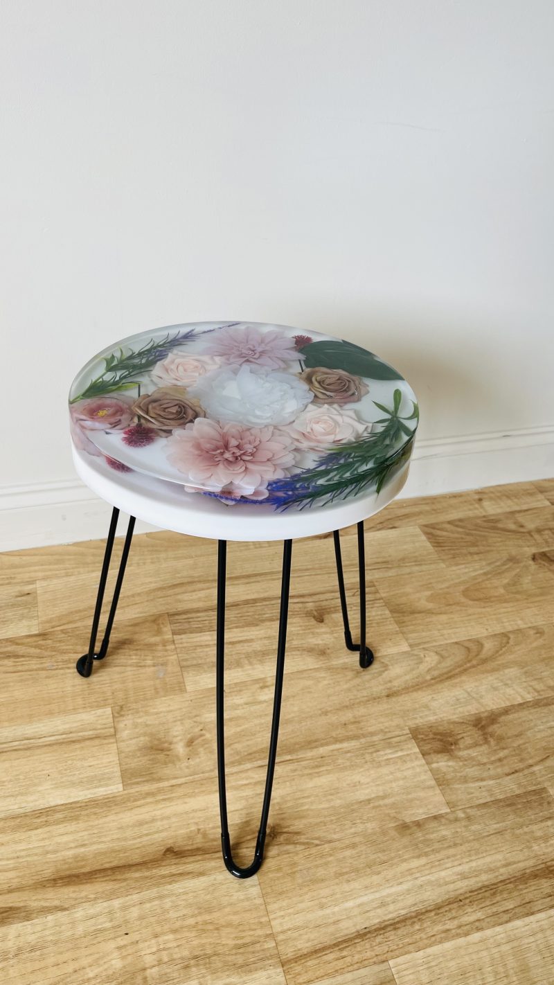 Handmade resin flowered coffee/ end table