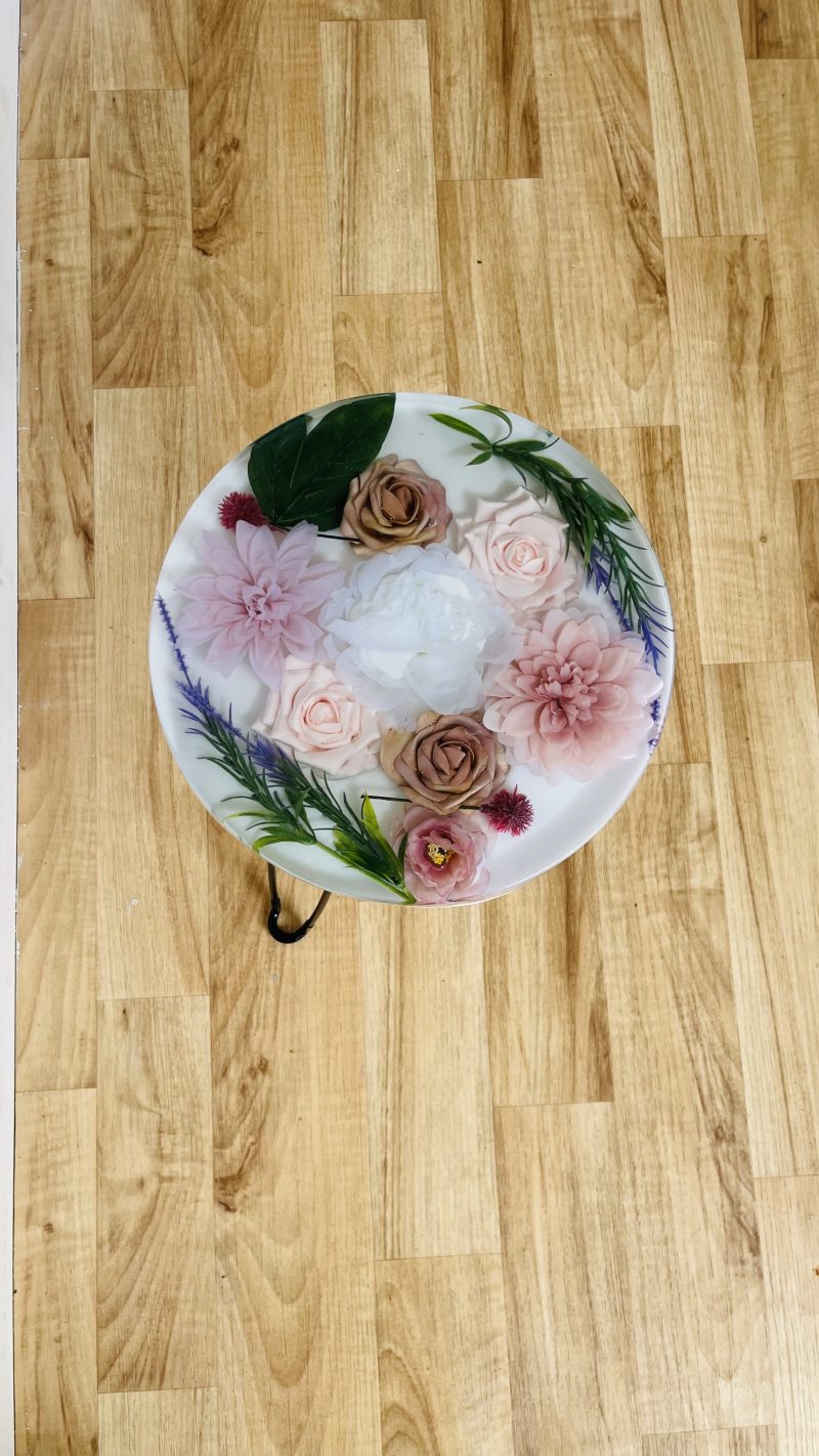 Handmade resin flowered coffee/ end table